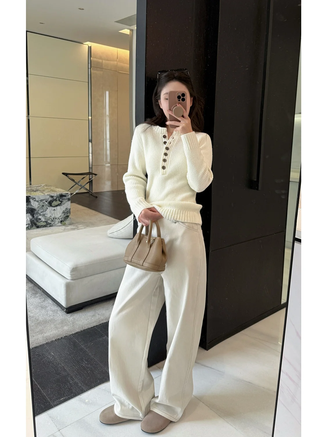 Oatmeal Grey Casual Jeans Women's Loose Straight High Waist Slimming Wide Leg Long Pants Autumn Winter Fashion plus Size
Oatmeal Grey Casual Jeans Women's Loose Straight High Waist Slimming Wide Leg Long Pants Autumn Winter Fashion plus Size