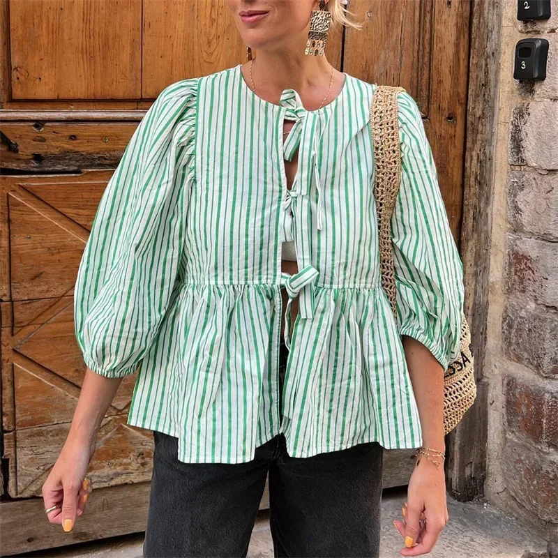 New Elegant Stripe Print Bow Lace Up Puff Sleeve Blouse Women Casual Loose O Neck Tops Shirt Fashion Female Commute Streetwear
New Elegant Stripe Print Bow Lace Up Puff Sleeve Blouse Women Casual Loose O Neck Tops Shirt Fashion Female Commute Streetwear