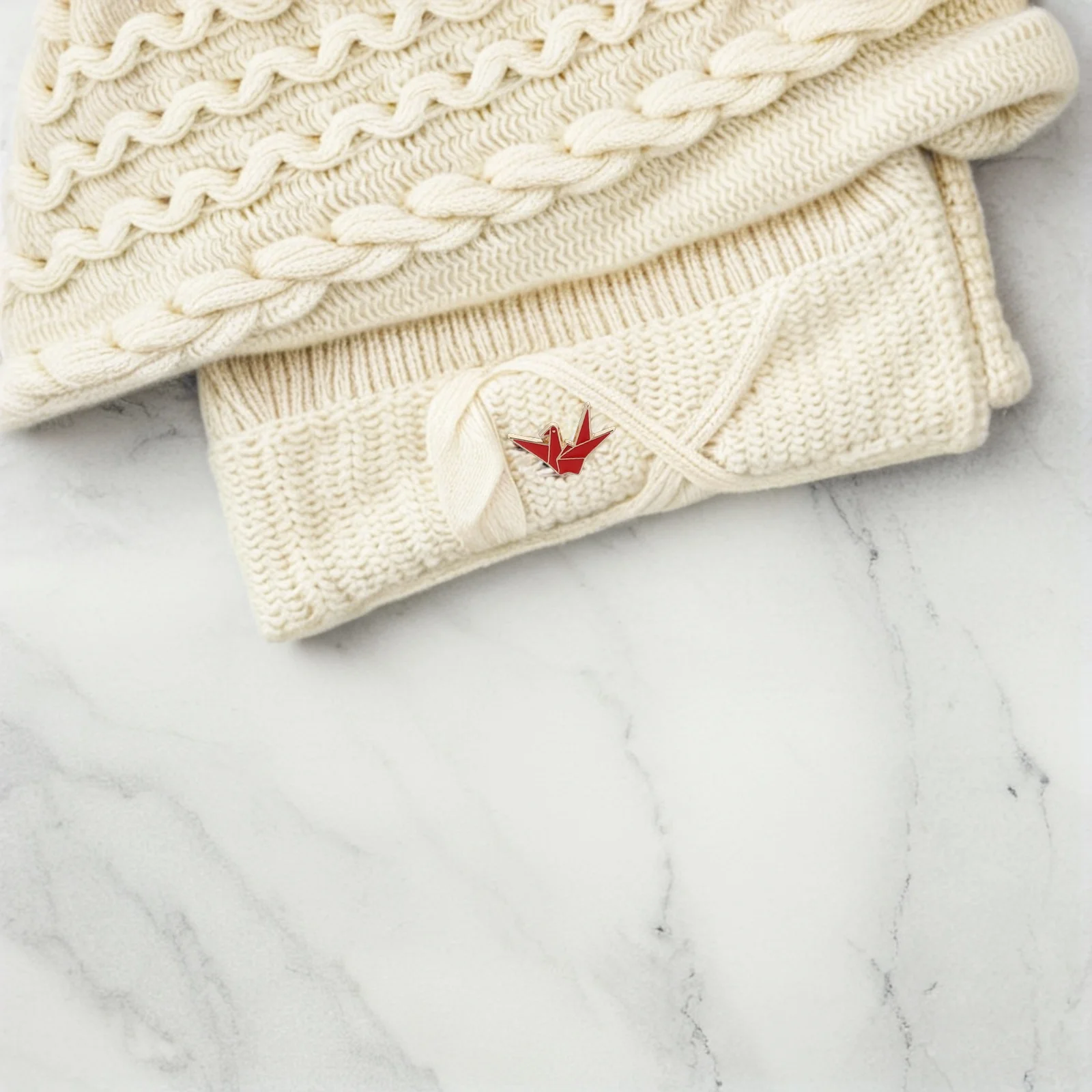 10Pcs Cute Pins for Backpacks Origami Crane Brooch Lightweight Durable Alloy Material Playful Artistic Flair for Travel
10Pcs Cute Pins for Backpacks Origami Crane Brooch Lightweight Durable Alloy Material Playful Artistic Flair for Travel