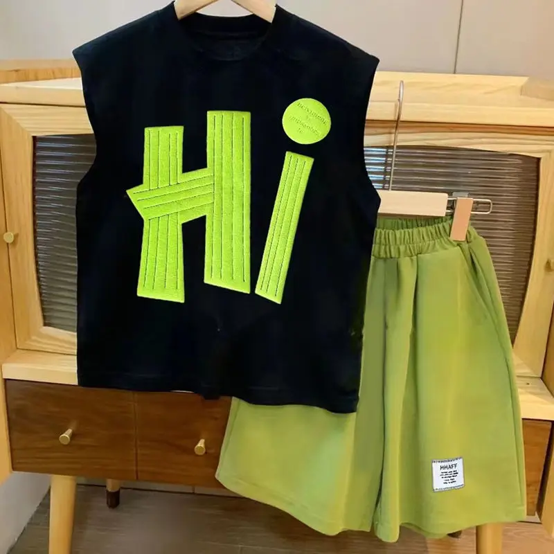 Kids Boys Summer Clothes Sleeveless Suit 2025 New Handsome Boys Summer Sports Fashion
Kids Boys Summer Clothes Sleeveless Suit 2025 New Handsome Boys Summer Sports Fashion