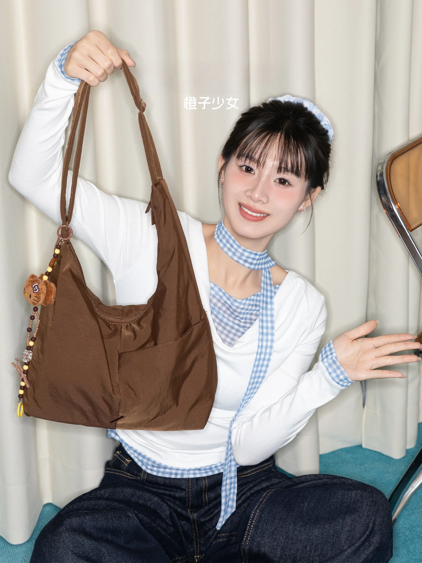 Retro Lazy Style Waterproof Nylon Orange Girl Tot Bag Commuter Shoulder Crossbody Bag for Spring Summer Office Work
Retro Lazy Style Waterproof Nylon Orange Girl Tot Bag Commuter Shoulder Crossbody Bag for Spring Summer Office Work
