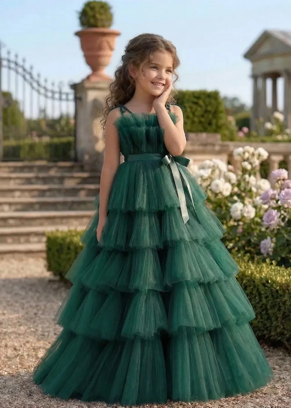 Custom fashion layered mesh prom dress butterfly suspender high waist long evening dress girls formal wedding dress A-line tutu
Custom fashion layered mesh prom dress butterfly suspender high waist long evening dress girls formal wedding dress A-line tutu