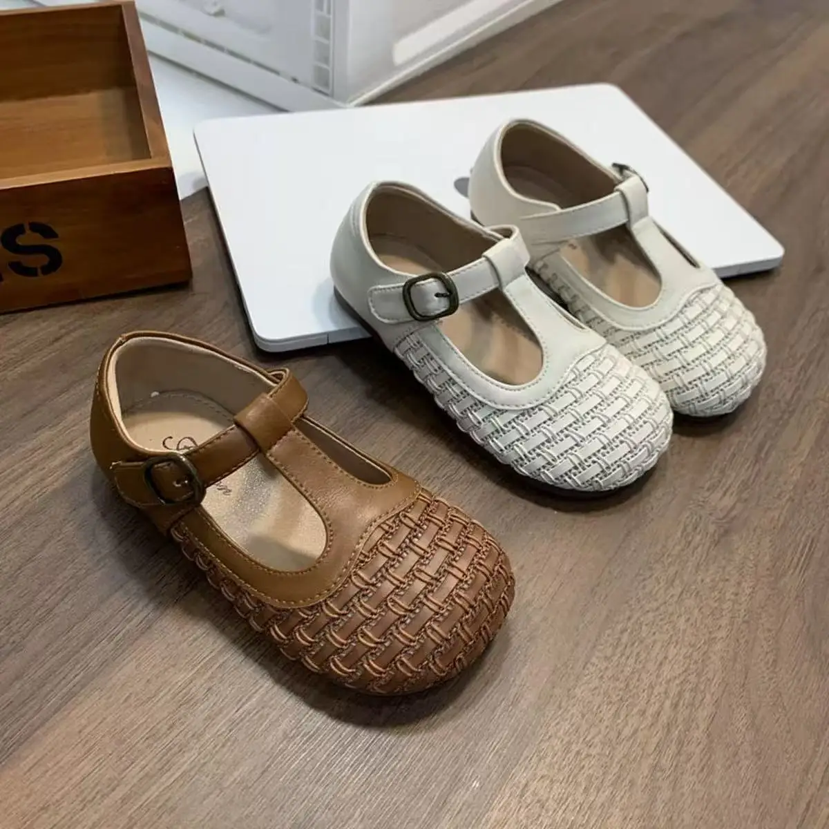 Kids'Casual Shoes Girls PU Leather Spring Fashion Outdoor Soft Bottom Shoes For Breathable Anti-slip White Brown Size 23-34
Kids'Casual Shoes Girls PU Leather Spring Fashion Outdoor Soft Bottom Shoes For Breathable Anti-slip White Brown Size 23-34