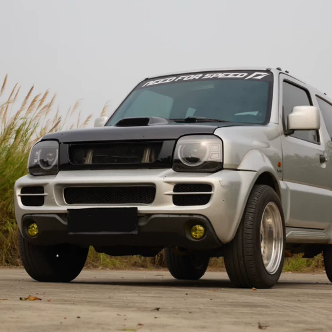 Карбоновый передний бампер и решетка радиатора для Suzuki Jimny 05-18, комплект обвеса, автомобильные аксессуары
Карбоновый передний бампер и решетка радиатора для Suzuki Jimny 05-18, комплект обвеса, автомобильные аксессуары