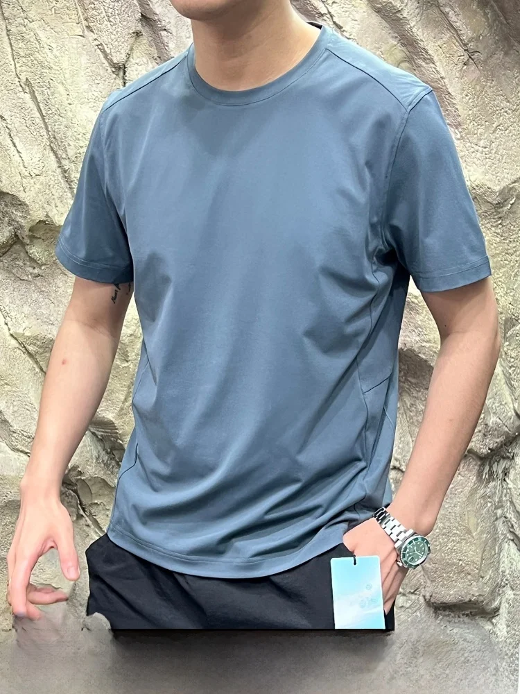 Ультралегкая быстросохнущая футболка для гольфа с круглым вырезом, повседневная, для молодых мужчин, летняя, всепогодная серия
Ультралегкая быстросохнущая футболка для гольфа с круглым вырезом, повседневная, для молодых мужчин, летняя, всепогодная серия