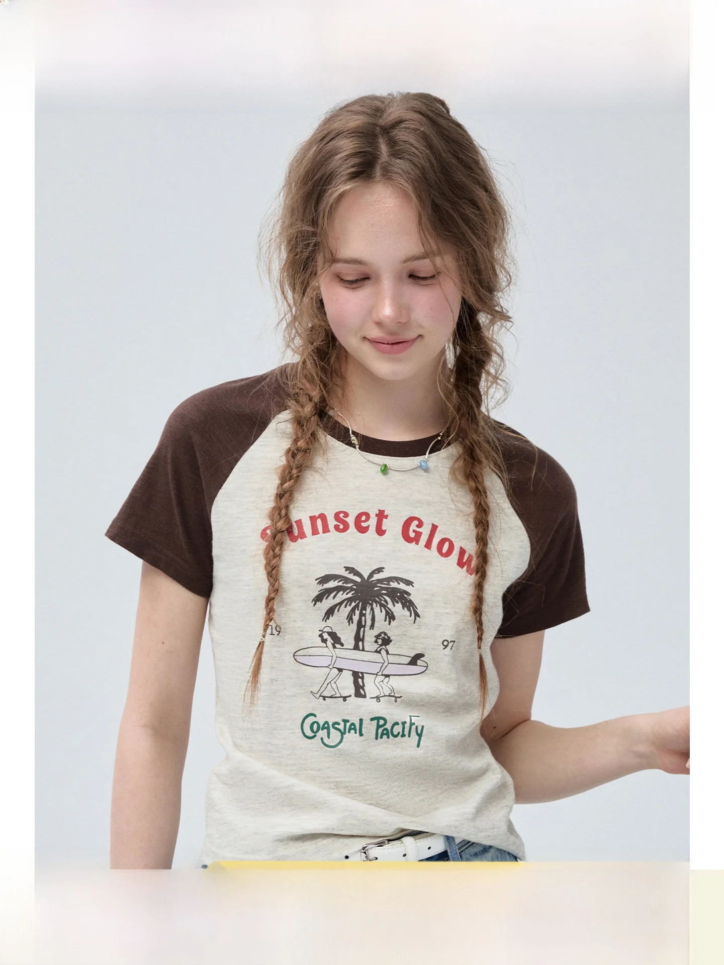 plus Size Women's round Neck Color Block T-Shirt Short Sleeve Slimming Versatile Summer Top Korean Style Printed Cotton Casua...
plus Size Women's round Neck Color Block T-Shirt Short Sleeve Slimming Versatile Summer Top Korean Style Printed Cotton Casua...