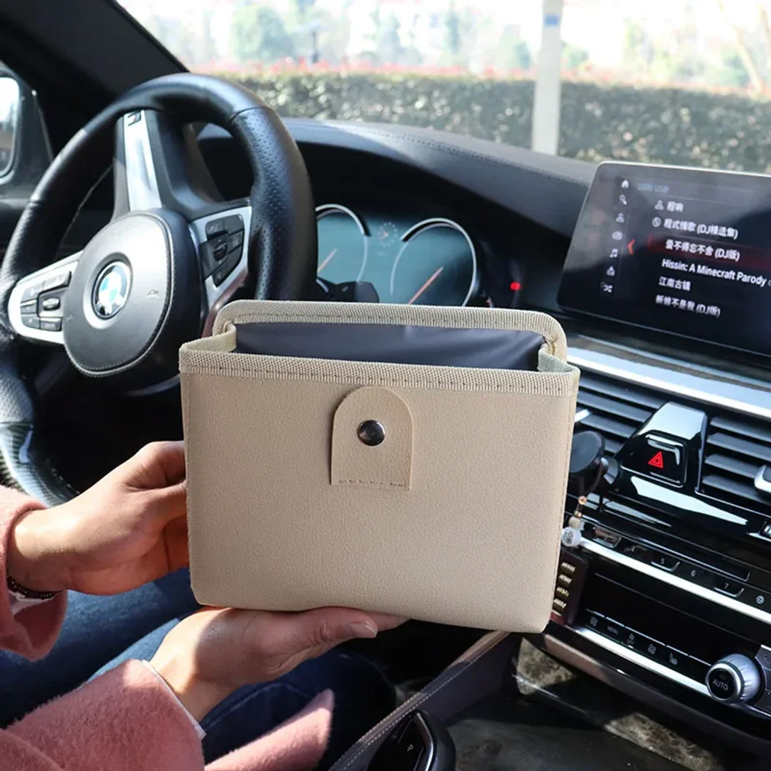 Large Capacity Car Hanging Trash Can Storage Bag Car Trash Can Foldable and Portable Multifunctional
Large Capacity Car Hanging Trash Can Storage Bag Car Trash Can Foldable and Portable Multifunctional