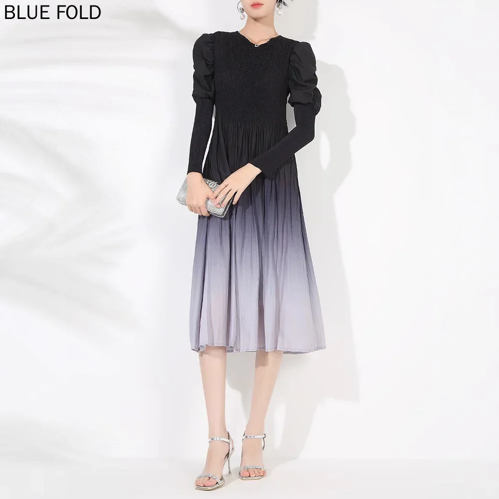 MIYAKE French Autumn and Winter Dress for Women Gradient Hand-pleated Long Sleeves Temperament Slim Round Neck Pullover Commuti
MIYAKE French Autumn and Winter Dress for Women Gradient Hand-pleated Long Sleeves Temperament Slim Round Neck Pullover Commuti