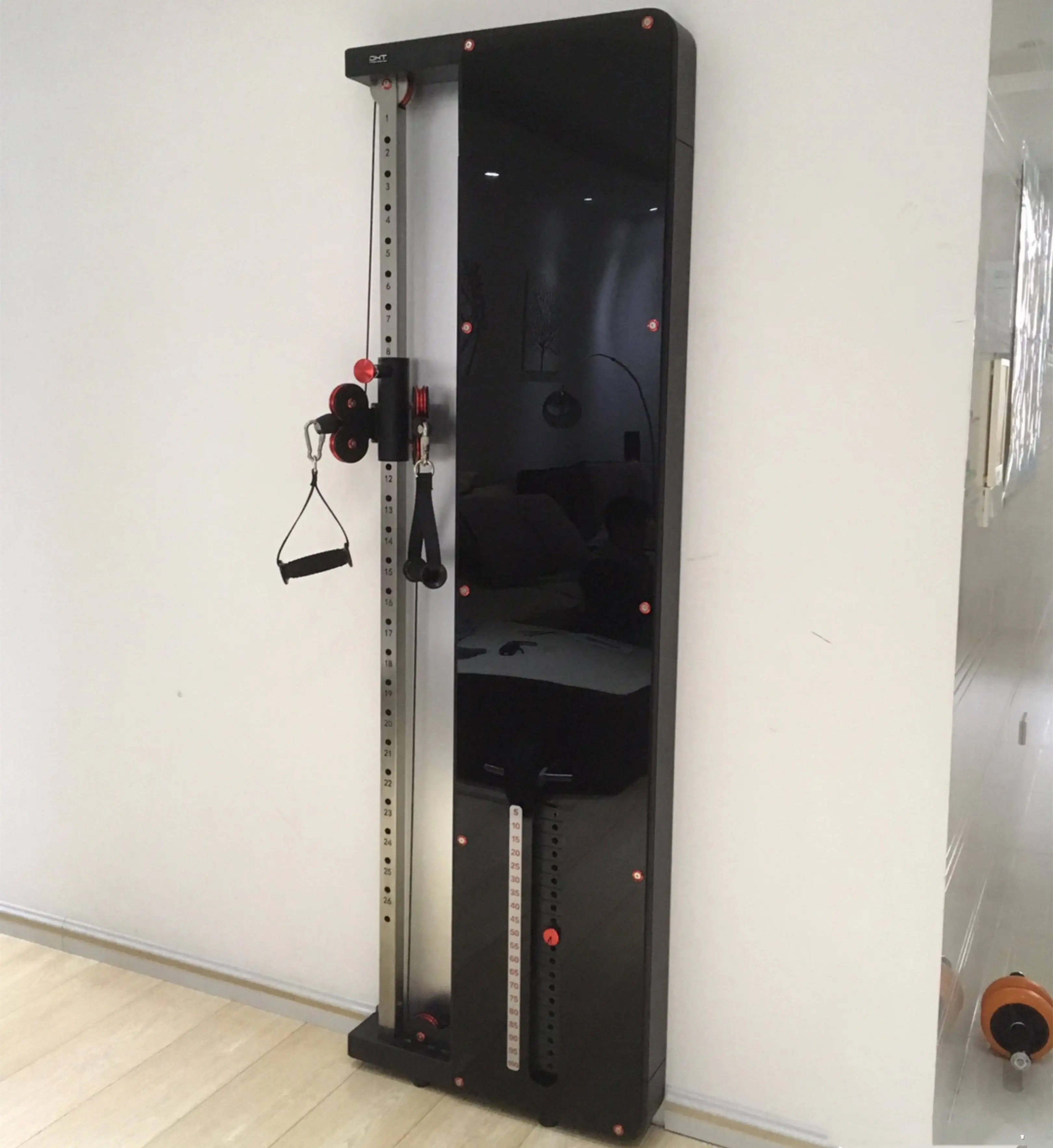 GlowMartGYM Fitness Equipment Multi Functional Wall Mounted Cross Over Cable Machine
GlowMartGYM Fitness Equipment Multi Functional Wall Mounted Cross Over Cable Machine