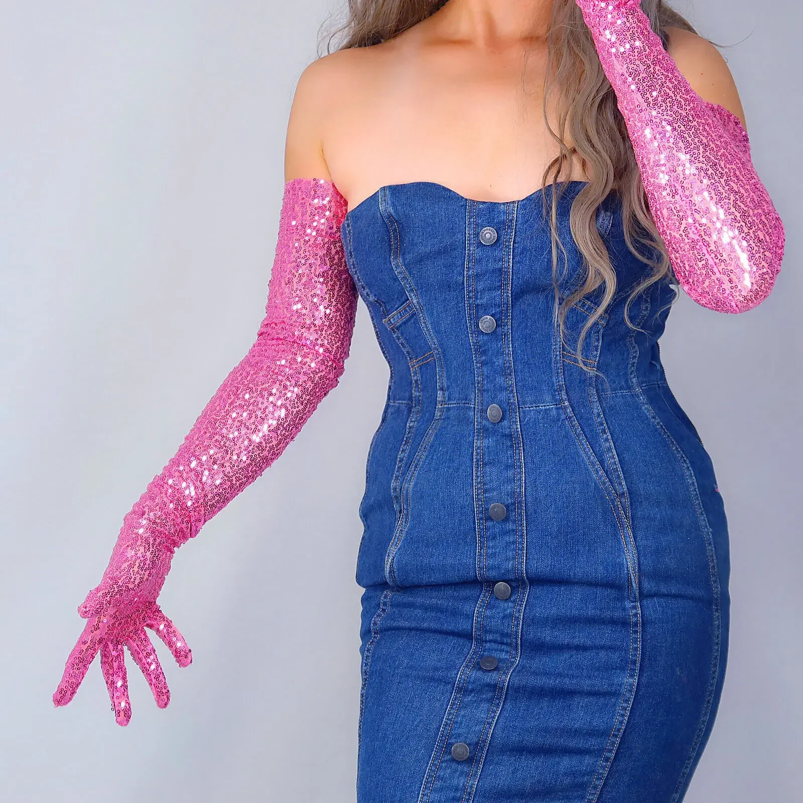 Pink Sequin Gloves 70cm Long Tulle Lace Mesh Semi Sheer Bling bling Sparkle Fashion Cosplay Costume Evening Opera Party Glove
Pink Sequin Gloves 70cm Long Tulle Lace Mesh Semi Sheer Bling bling Sparkle Fashion Cosplay Costume Evening Opera Party Glove