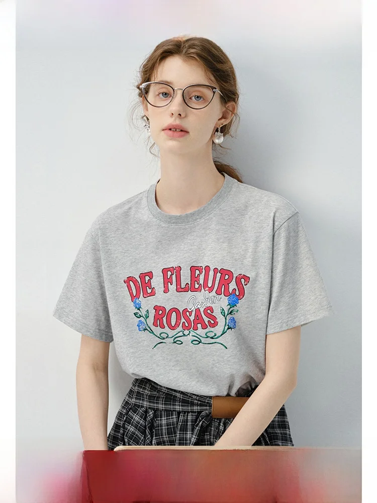 Женская футболка VEGA CHANG: повседневный летний топ свободного кроя с круглым вырезом, простым принтом и цветными вставками в корейском стиле
Женская футболка VEGA CHANG: повседневный летний топ свободного кроя с круглым вырезом, простым принтом и цветными вставками в корейском стиле