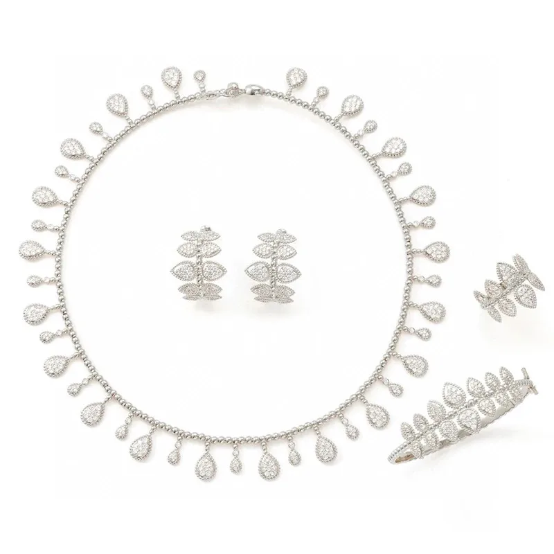 Ювелирные изделия ROBOTZ из стерлингового серебра для женщин, свадебный комплект украшений в форме капли воды, высококачественные серьги, ожерелье, браслет, кольца для вечеринок
Ювелирные изделия ROBOTZ из стерлингового серебра для женщин, свадебный комплект украшений в форме капли воды, высококачественные серьги, ожерелье, браслет, кольца для вечеринок