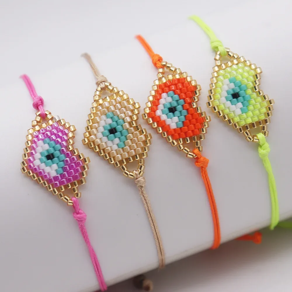 Rice bead bracelet Heart shape Eyes Pattern Personality Bohemia Hand weaving Adjustable Fashion Simplicity Beaded bracelet
Rice bead bracelet Heart shape Eyes Pattern Personality Bohemia Hand weaving Adjustable Fashion Simplicity Beaded bracelet