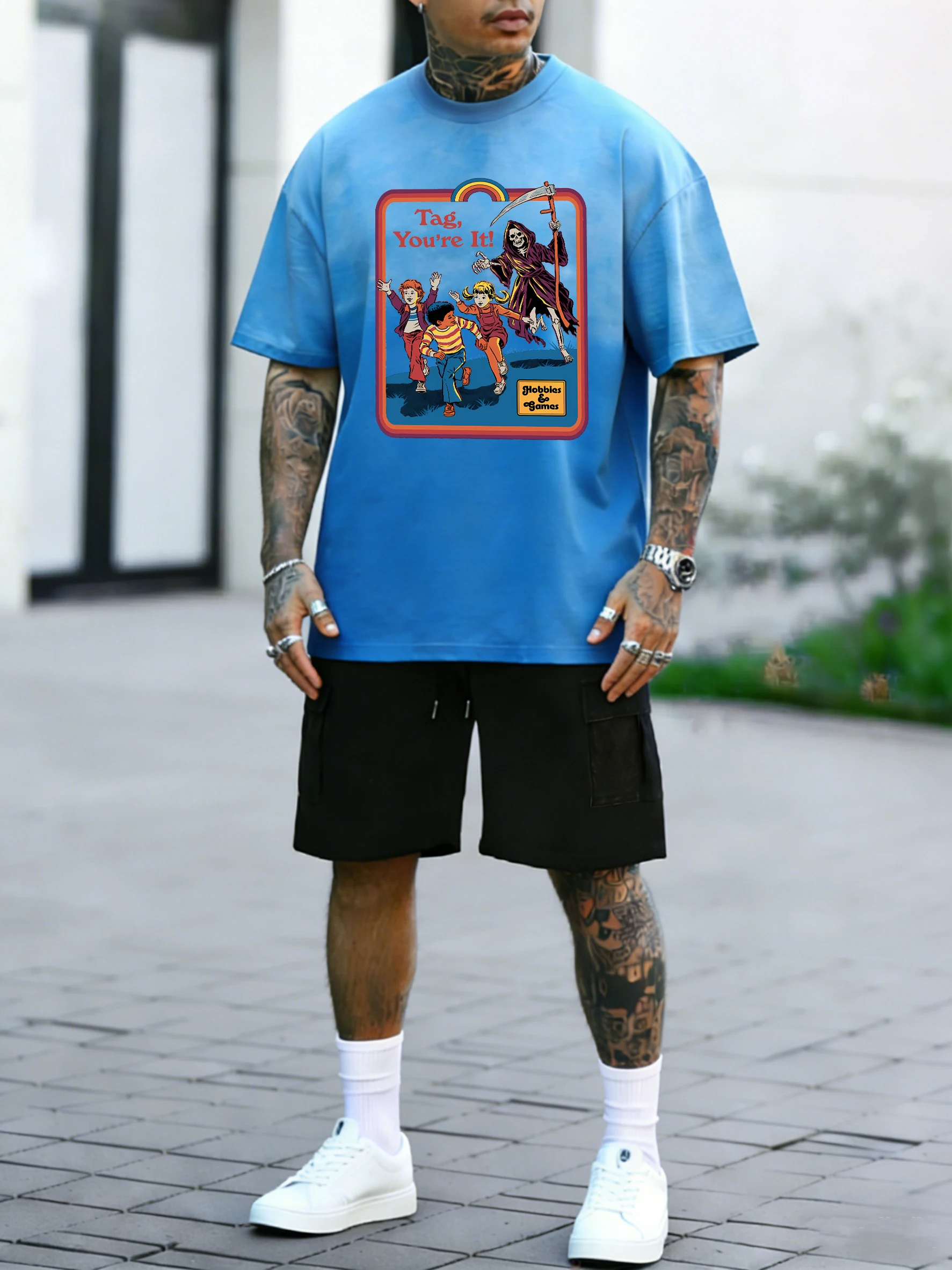 Футболка мужская ретро с принтом «Скелеты преследуют ребенка», хлопковые универсальные шорты, свободная футболка с круглым вырезом, летняя креативная одежда с эффектом тай-дай
Футболка мужская ретро с принтом «Скелеты преследуют ребенка», хлопковые универсальные шорты, свободная футболка с круглым вырезом, летняя креативная одежда с эффектом тай-дай