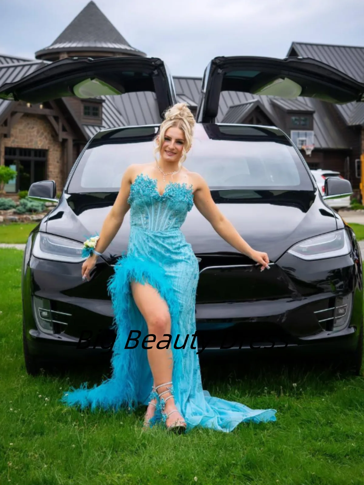 TIANTIAN Customized Elegant Crystal Beaded Side Slit Feather Decoration Mermaid Evening Prom Party Dressفساتين سهرة
TIANTIAN Customized Elegant Crystal Beaded Side Slit Feather Decoration Mermaid Evening Prom Party Dressفساتين سهرة