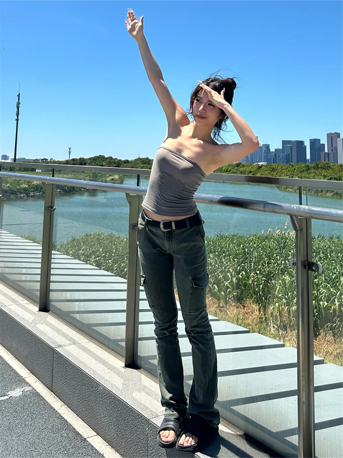 Tall Women's Extended Length Bell Bottom Jeans Low Waist Wide Leg Casual Cotton Denim Slimming Summer Floor Length Pants
Tall Women's Extended Length Bell Bottom Jeans Low Waist Wide Leg Casual Cotton Denim Slimming Summer Floor Length Pants