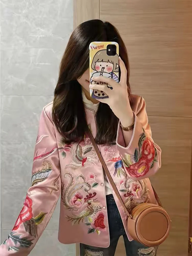 New Chinese Style Women's Jacket Premium Feel Retro Tang Costume Top Winter Fashion Popular Loose Fit Button Closure
New Chinese Style Women's Jacket Premium Feel Retro Tang Costume Top Winter Fashion Popular Loose Fit Button Closure