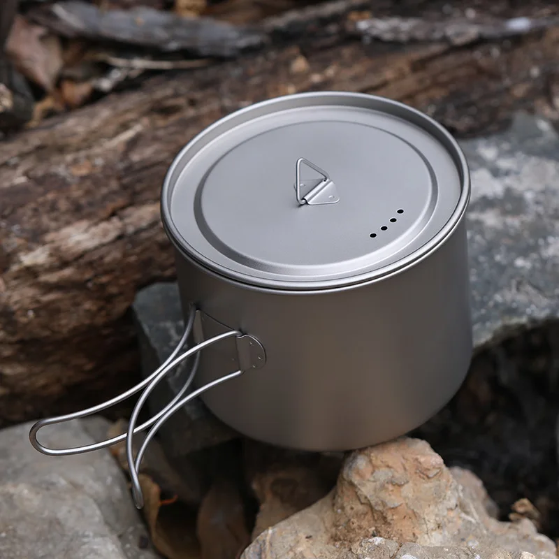 Outdoor Pure Titanium Soup Pot Picnic Cookware Portable Lightweight Hanging Pot 1-2 People Camping Titanium Pot
Outdoor Pure Titanium Soup Pot Picnic Cookware Portable Lightweight Hanging Pot 1-2 People Camping Titanium Pot