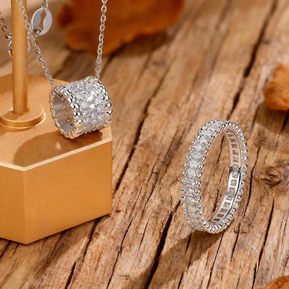 Premium Jewelry Women's Moissanite Rings Diamond Pendant Necklace Bracelets Bridal Wedding Fine Jewelry Set
Premium Jewelry Women's Moissanite Rings Diamond Pendant Necklace Bracelets Bridal Wedding Fine Jewelry Set