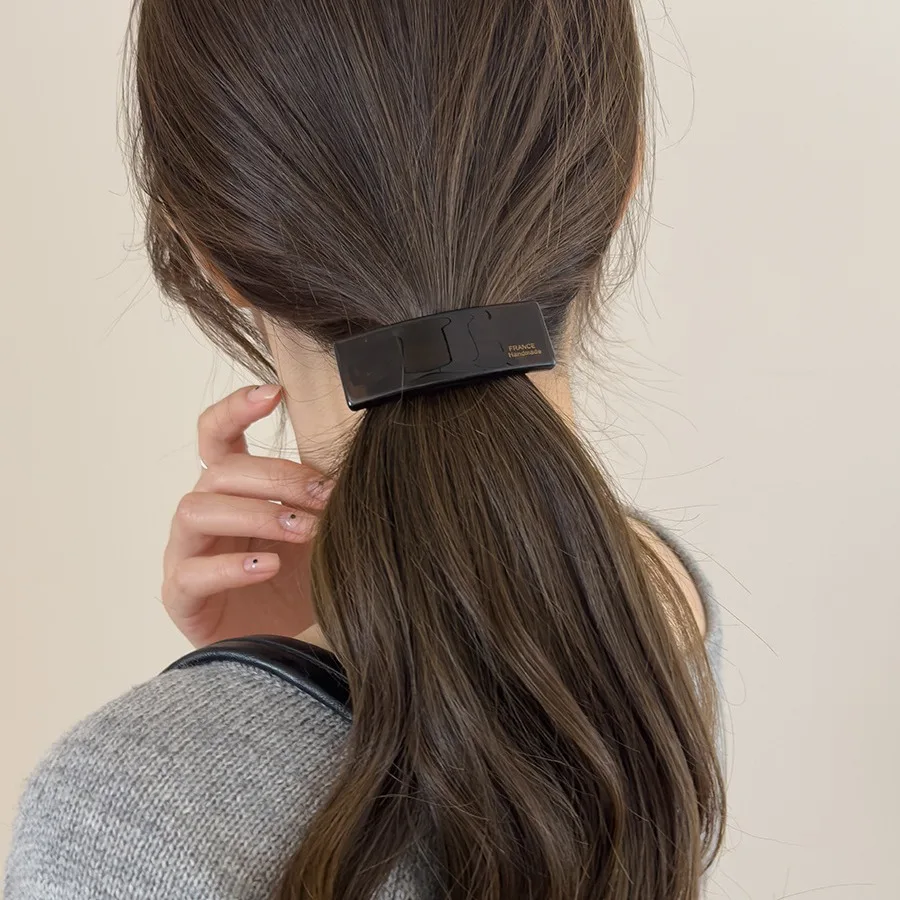 Gradient Translucent Acetate Bangs Hair Clip French Elegant Square Acrylic Side Spring Holder Korean Japanese Style
Gradient Translucent Acetate Bangs Hair Clip French Elegant Square Acrylic Side Spring Holder Korean Japanese Style