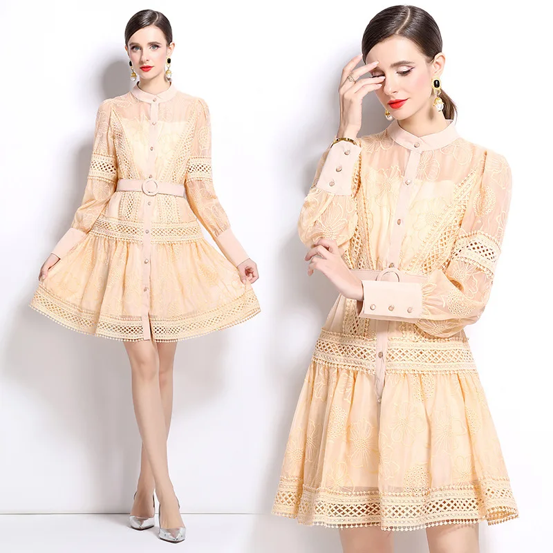 2025 new French elegant romantic stand-up collar heavy industry hollow crochet dress waist temperament dress
2025 new French elegant romantic stand-up collar heavy industry hollow crochet dress waist temperament dress