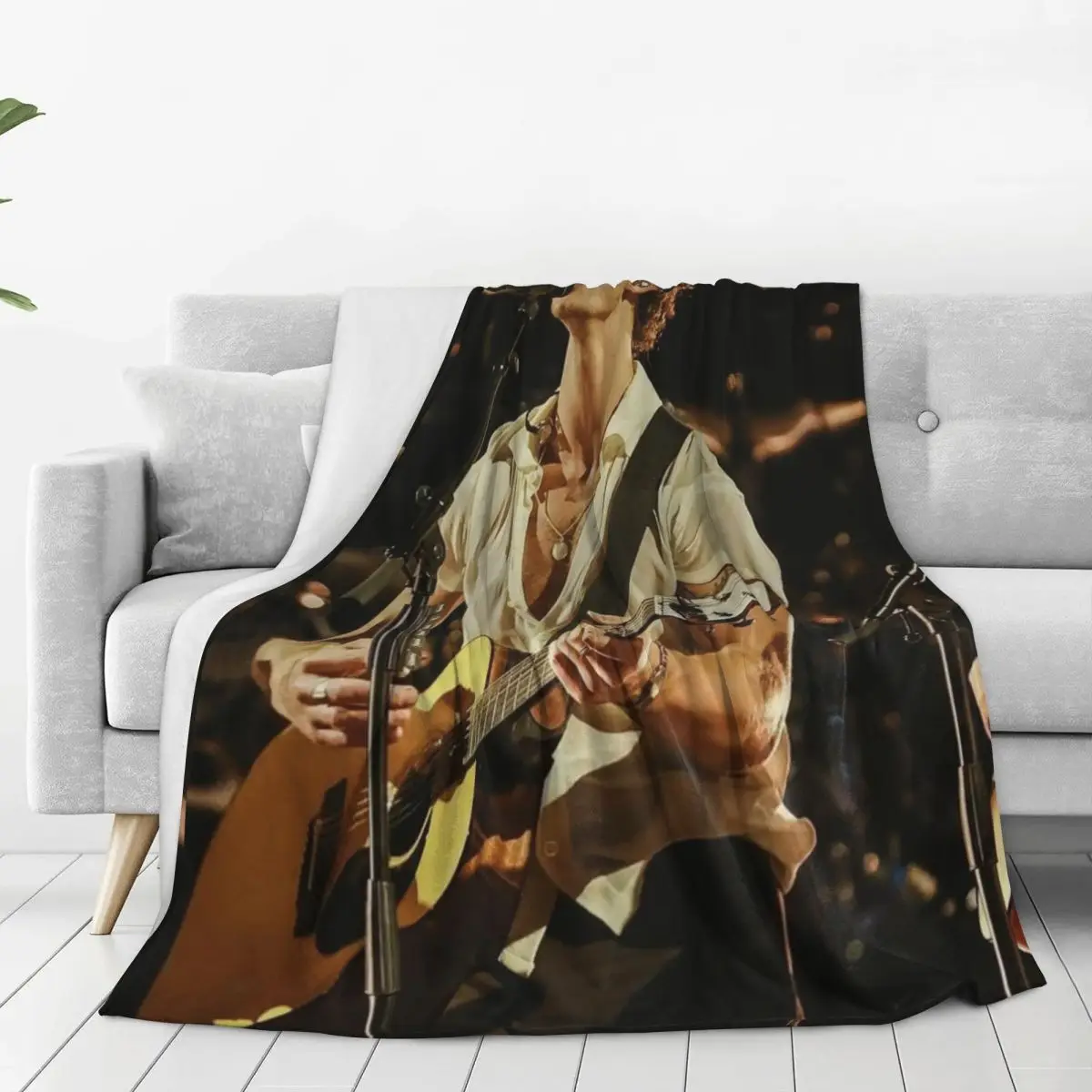 Одеяло для музыканта S Shawn Mendes, фланелевое одеяло для дивана, супер мягкое одеяло для дома, спальни, офиса, покрывало, одеяло
Одеяло для музыканта S Shawn Mendes, фланелевое одеяло для дивана, супер мягкое одеяло для дома, спальни, офиса, покрывало, одеяло