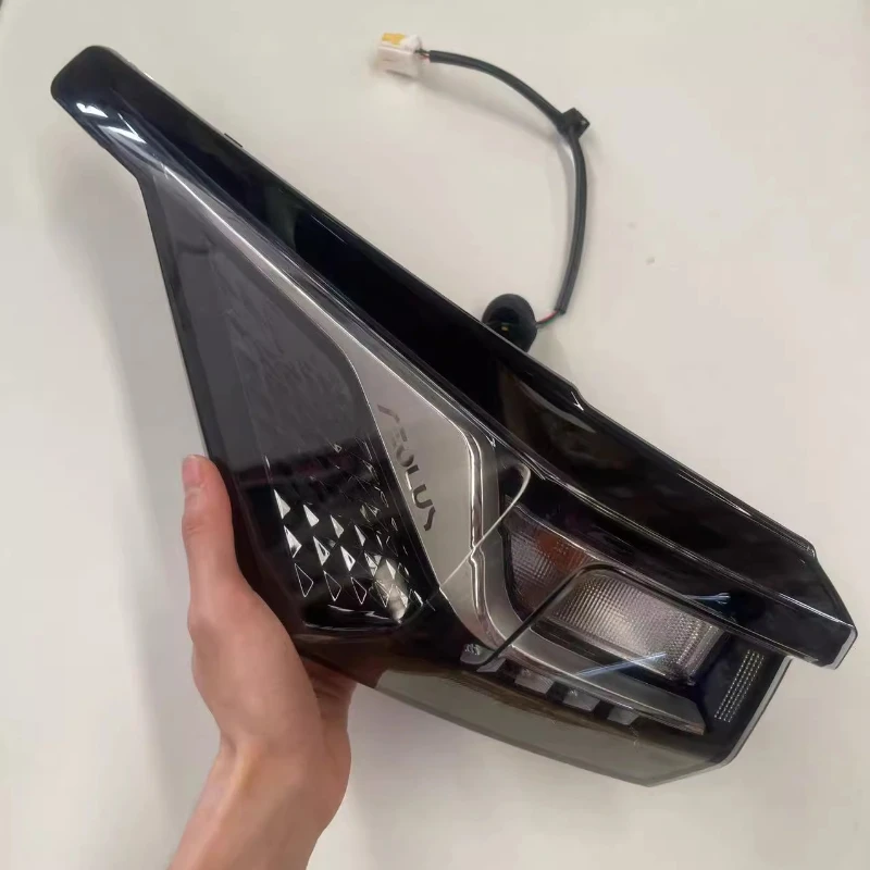 Фонарь задний в сборе для DONGFENG SHINE GS
Фонарь задний в сборе для DONGFENG SHINE GS