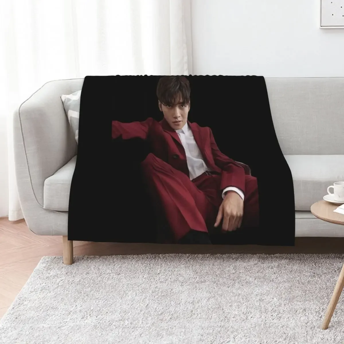 Ji chang-wook Throw Blanket halloween Camping Flannels warm winter Blankets
Ji chang-wook Throw Blanket halloween Camping Flannels warm winter Blankets