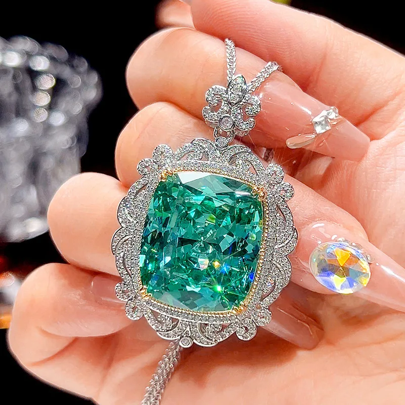 New jewelry piece with Para Green luxury pendant, main stone size 20*23, wholesale
New jewelry piece with Para Green luxury pendant, main stone size 20*23, wholesale