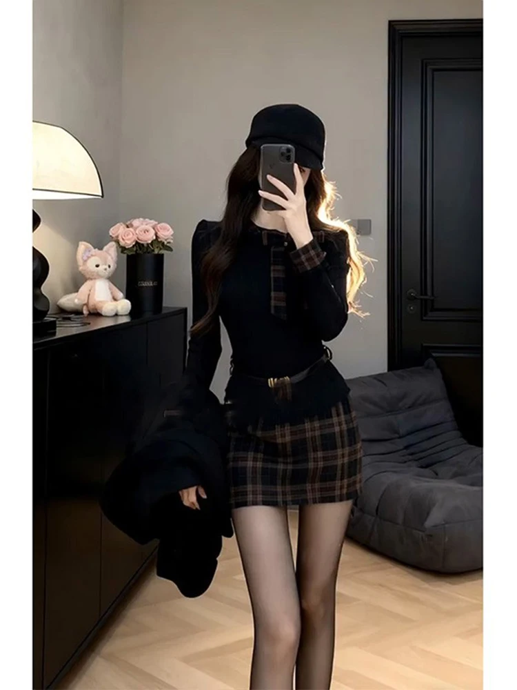 Slimming Plaid Splicing Knitted Sweater Women's Top Waist-Cinching High-End Black Autumn Winter New Style Girl's Fashion
Slimming Plaid Splicing Knitted Sweater Women's Top Waist-Cinching High-End Black Autumn Winter New Style Girl's Fashion