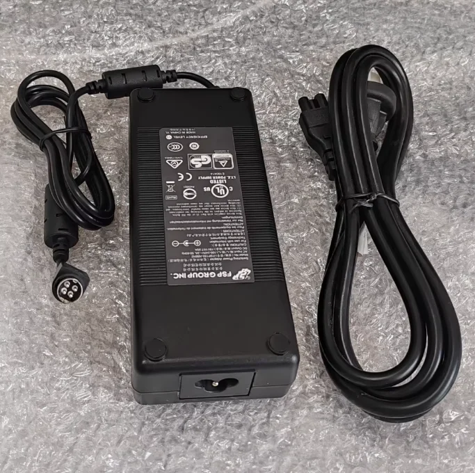 Сварочный аппарат для оптоволокна Fujikura FSM-100P FSM-100M (производство Китай) с адаптером переменного тока
Сварочный аппарат для оптоволокна Fujikura FSM-100P FSM-100M (производство Китай) с адаптером переменного тока