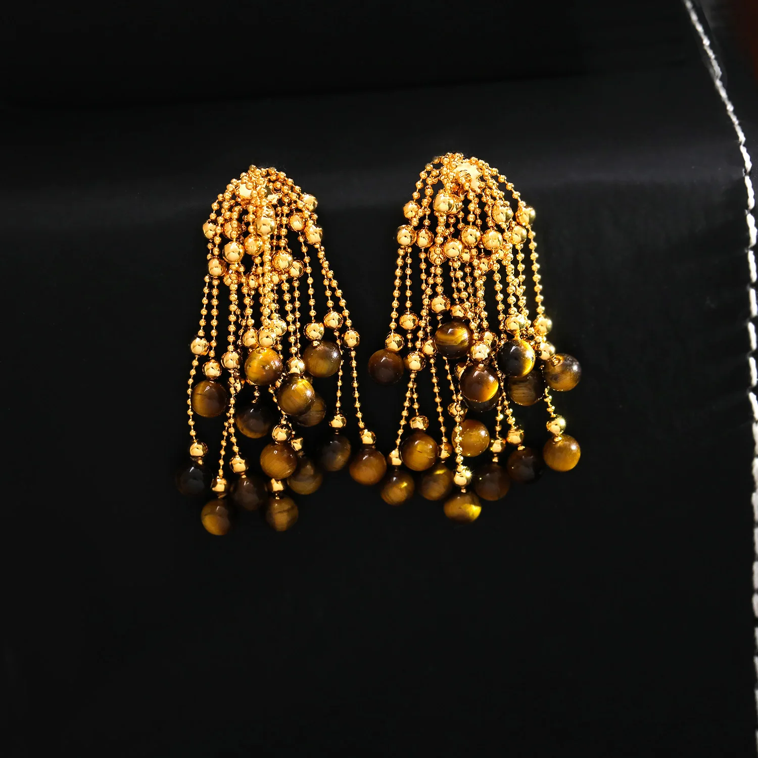 Unique Gorgeous Starry Tassel Tiger Eye Stone Dangle Earrings Light Luxury Premium Fashion Commuting Retro Earrings Wholesale
Unique Gorgeous Starry Tassel Tiger Eye Stone Dangle Earrings Light Luxury Premium Fashion Commuting Retro Earrings Wholesale