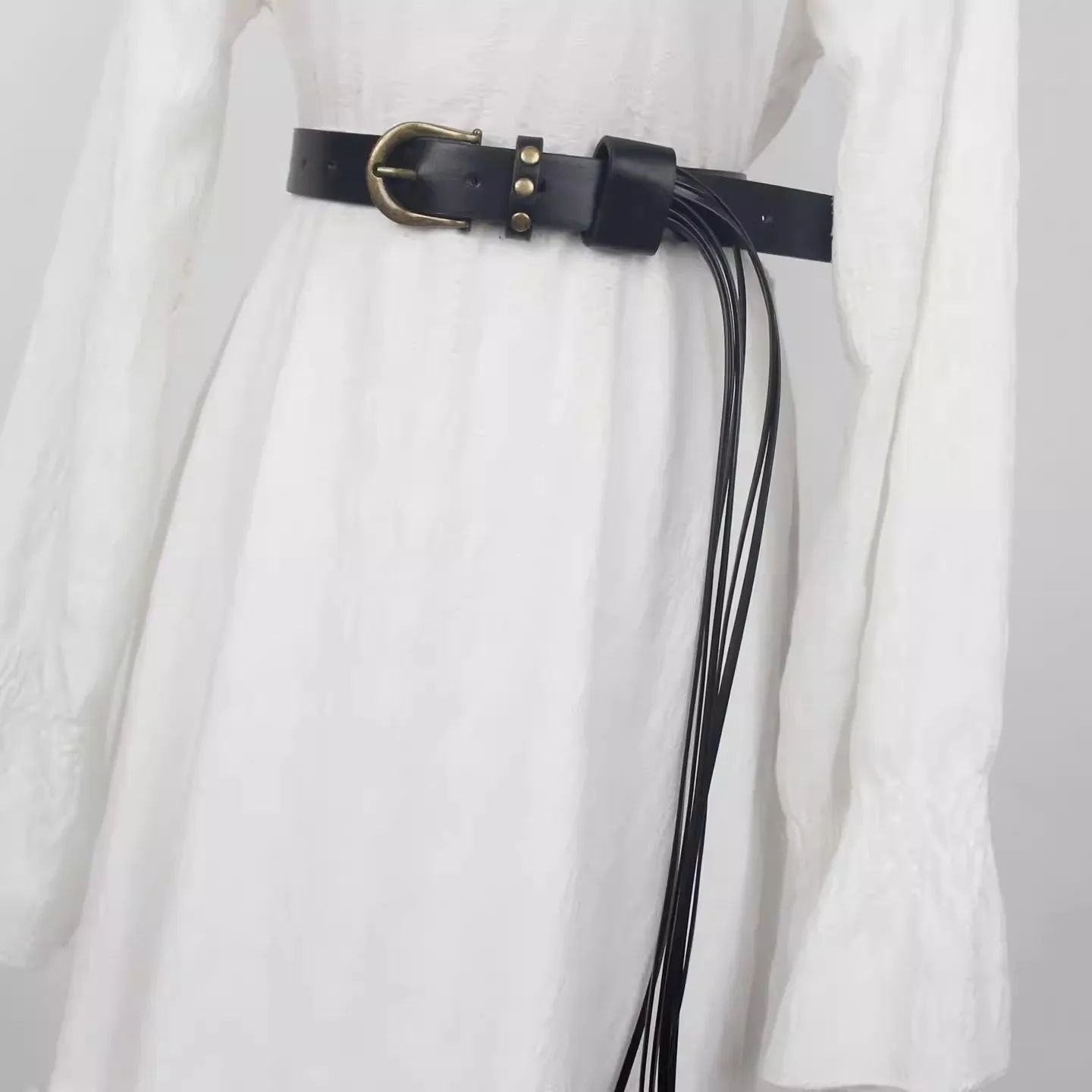 Women's Vintage PU Leather Long Tassel Corset Female Cummerbund Coat Waistband Dress Decration Wide Belt J748
Women's Vintage PU Leather Long Tassel Corset Female Cummerbund Coat Waistband Dress Decration Wide Belt J748