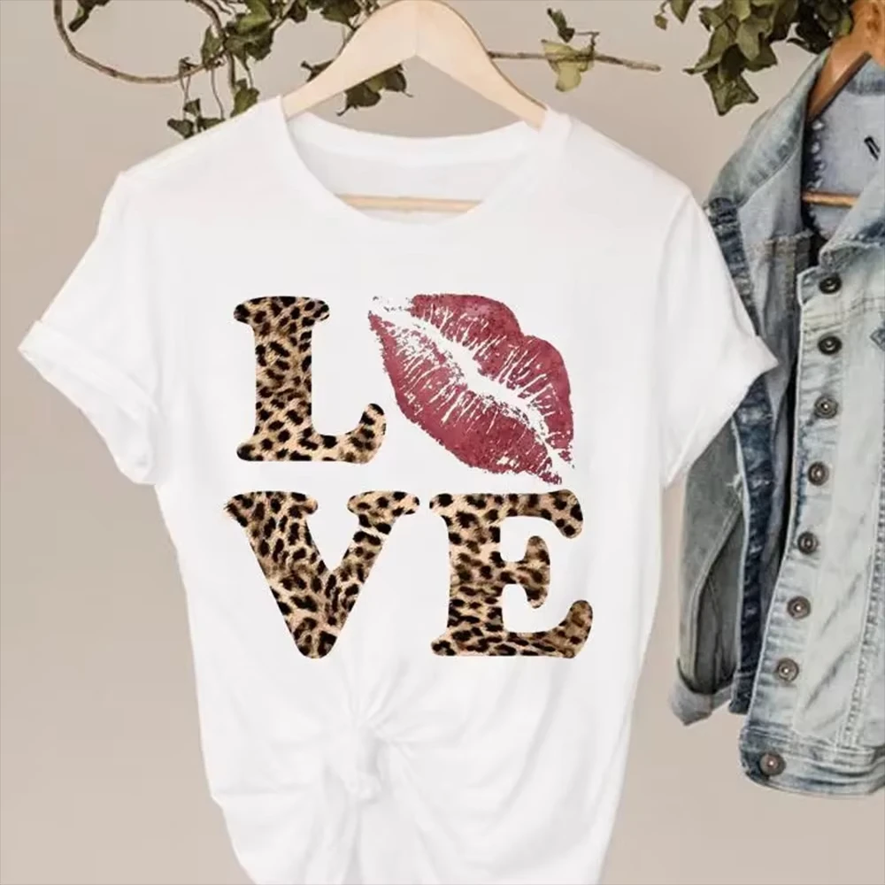 Size Graphic Tee Clothes 90s Sweet Love Heart Valentine Ladies Print T Clothing Summer Female Women Short Sleeve women
Size Graphic Tee Clothes 90s Sweet Love Heart Valentine Ladies Print T Clothing Summer Female Women Short Sleeve women