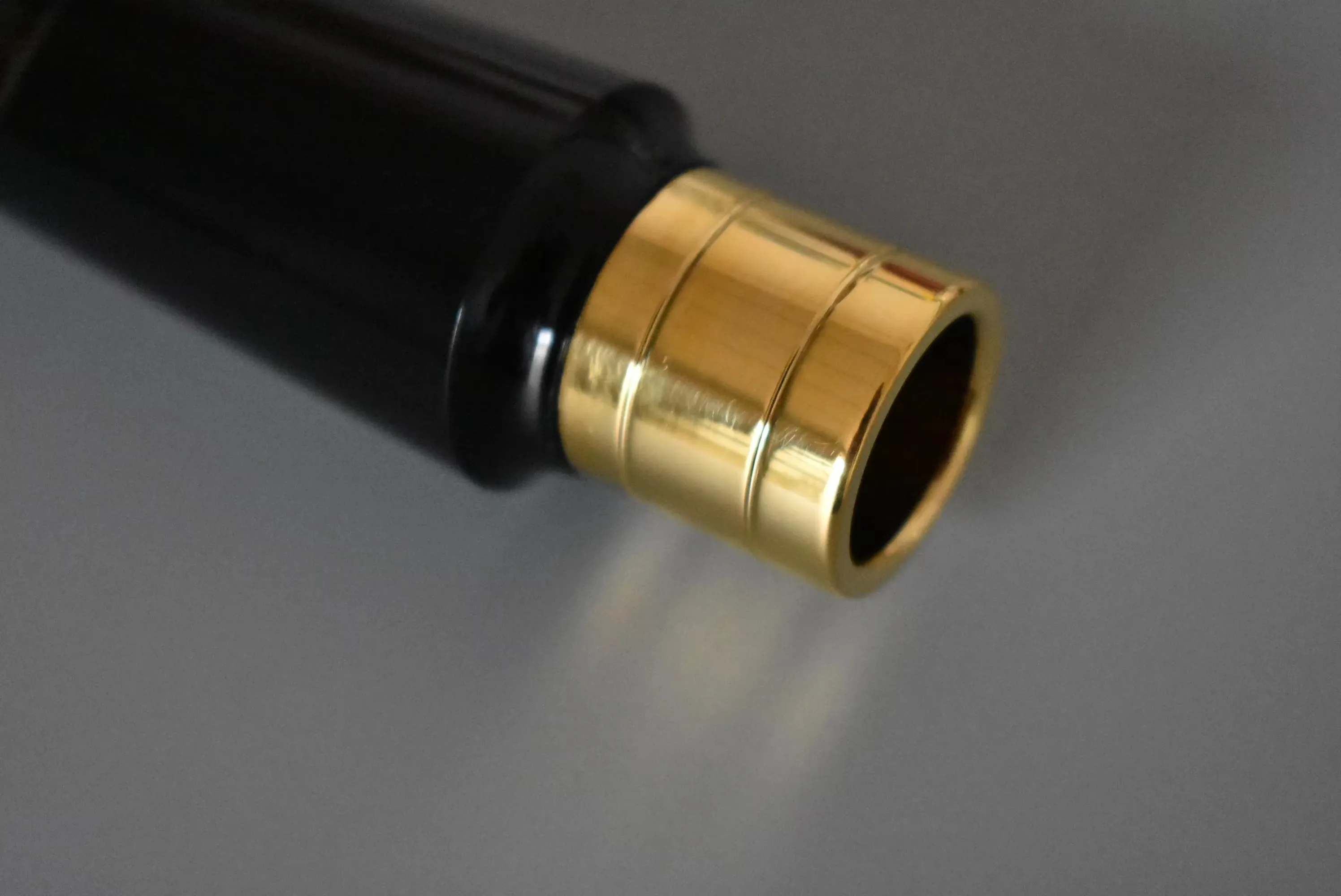 1pcs Saxophone Parts Saxophone mouthpiece metal Saxophone accessories with bright sound
1pcs Saxophone Parts Saxophone mouthpiece metal Saxophone accessories with bright sound