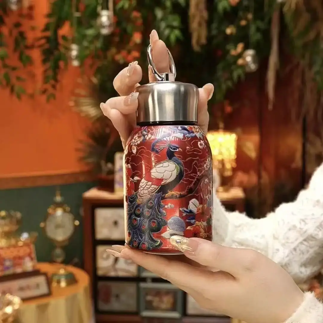 Retro light luxury thermos cup for girls, high-end water cup, mini portable large belly cup, Chinese style small thermos cup, te
Retro light luxury thermos cup for girls, high-end water cup, mini portable large belly cup, Chinese style small thermos cup, te