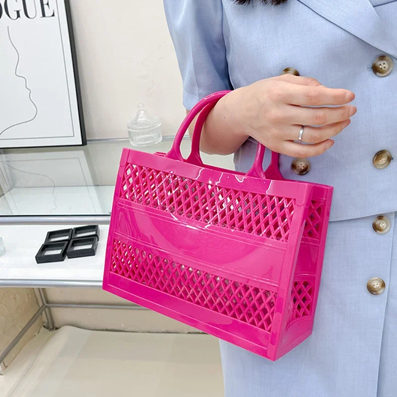 Luxury Designer Handbags Purses 2024 New In PVC MEDIOW Jelly Buns Tote Bags For Women Hollow Top Handle Large Capacity Shoulder
Luxury Designer Handbags Purses 2024 New In PVC MEDIOW Jelly Buns Tote Bags For Women Hollow Top Handle Large Capacity Shoulder
