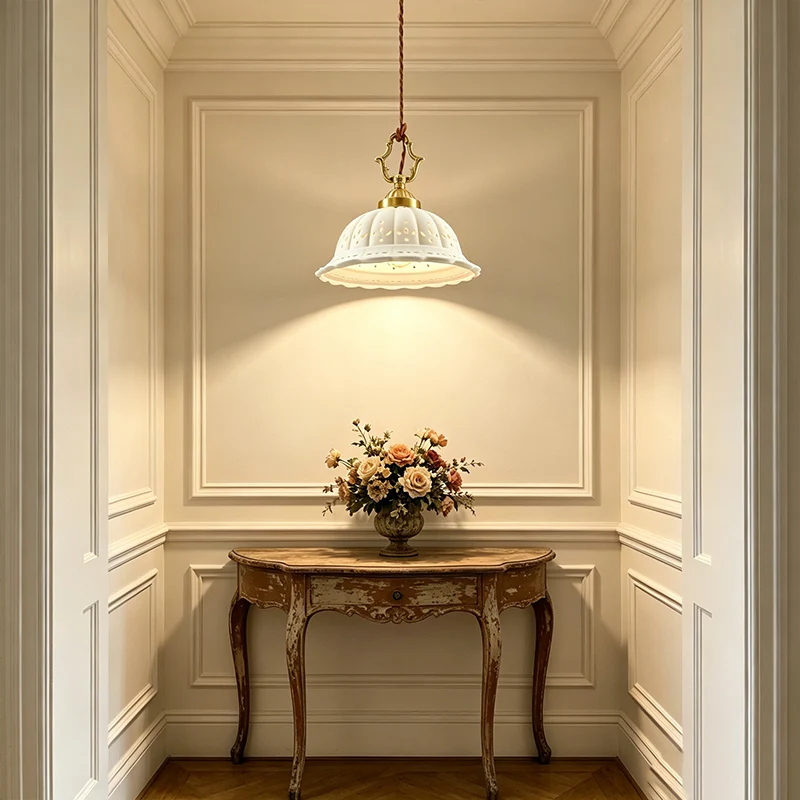 Japanese antique-style brass and ceramic restaurant pendant light, American retro-style study bedroom bar light
Japanese antique-style brass and ceramic restaurant pendant light, American retro-style study bedroom bar light