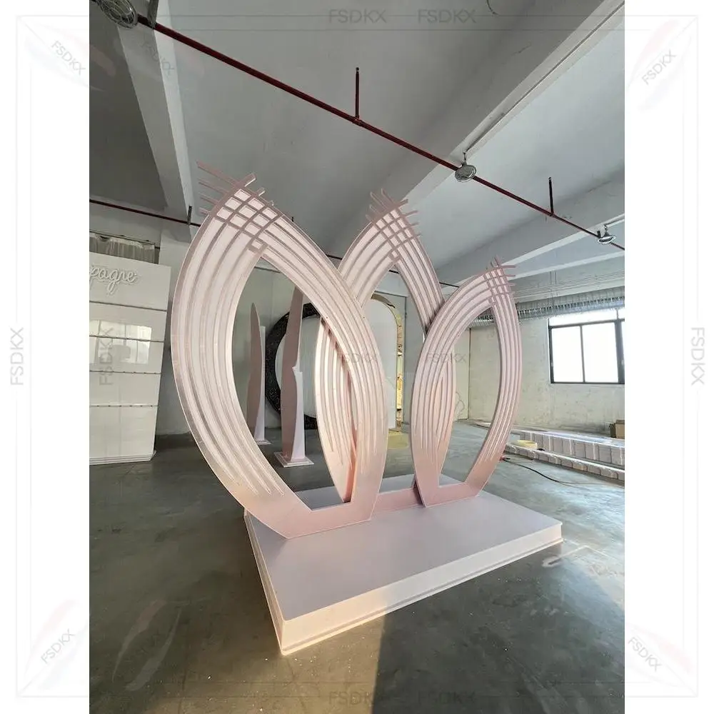 High Quality PVC Acrylic Floral Golden Backdrop Panel for Weddings Parties Modern Romantic Style Carton Packing Included
High Quality PVC Acrylic Floral Golden Backdrop Panel for Weddings Parties Modern Romantic Style Carton Packing Included