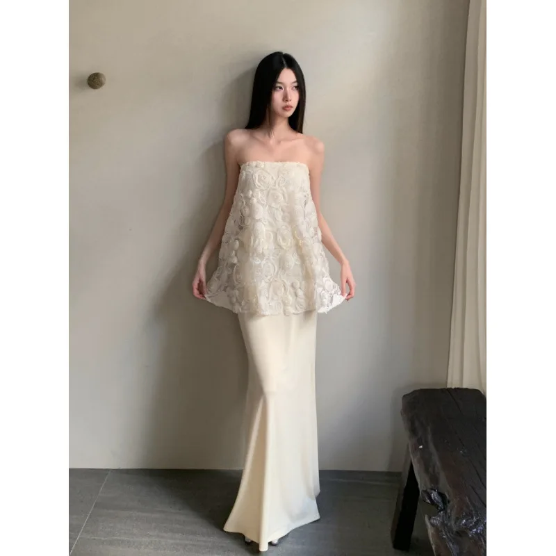 Элегантное ретро-платье русалки с 3D розами и цветочной вышивкой, бежевое платье без бретелек для женщин, тонкое вечернее платье с открытыми плечами, костюмы для вечеринок 
Элегантное ретро-платье русалки с 3D розами и цветочной вышивкой, бежевое платье без бретелек для женщин, тонкое вечернее платье с открытыми плечами, костюмы для вечеринок