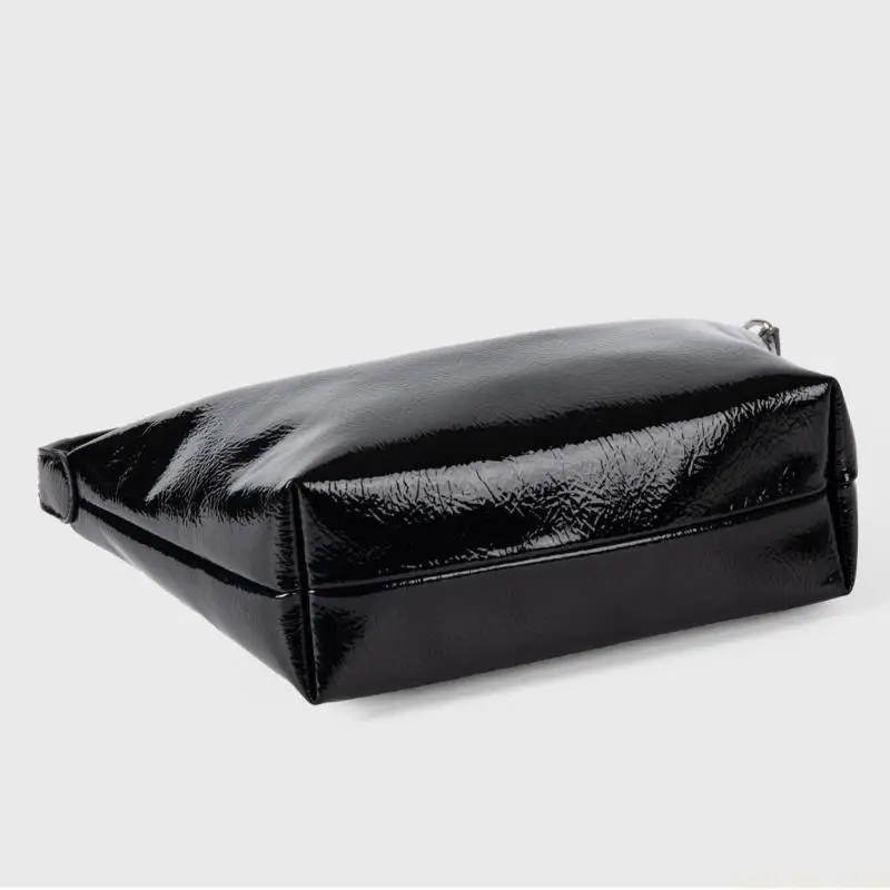 X90D Women Shoulder Bag Simple Handbag Purse All-matching Underarm Bag Korean Armpit Bag PU Leather Commuting Bag
X90D Women Shoulder Bag Simple Handbag Purse All-matching Underarm Bag Korean Armpit Bag PU Leather Commuting Bag