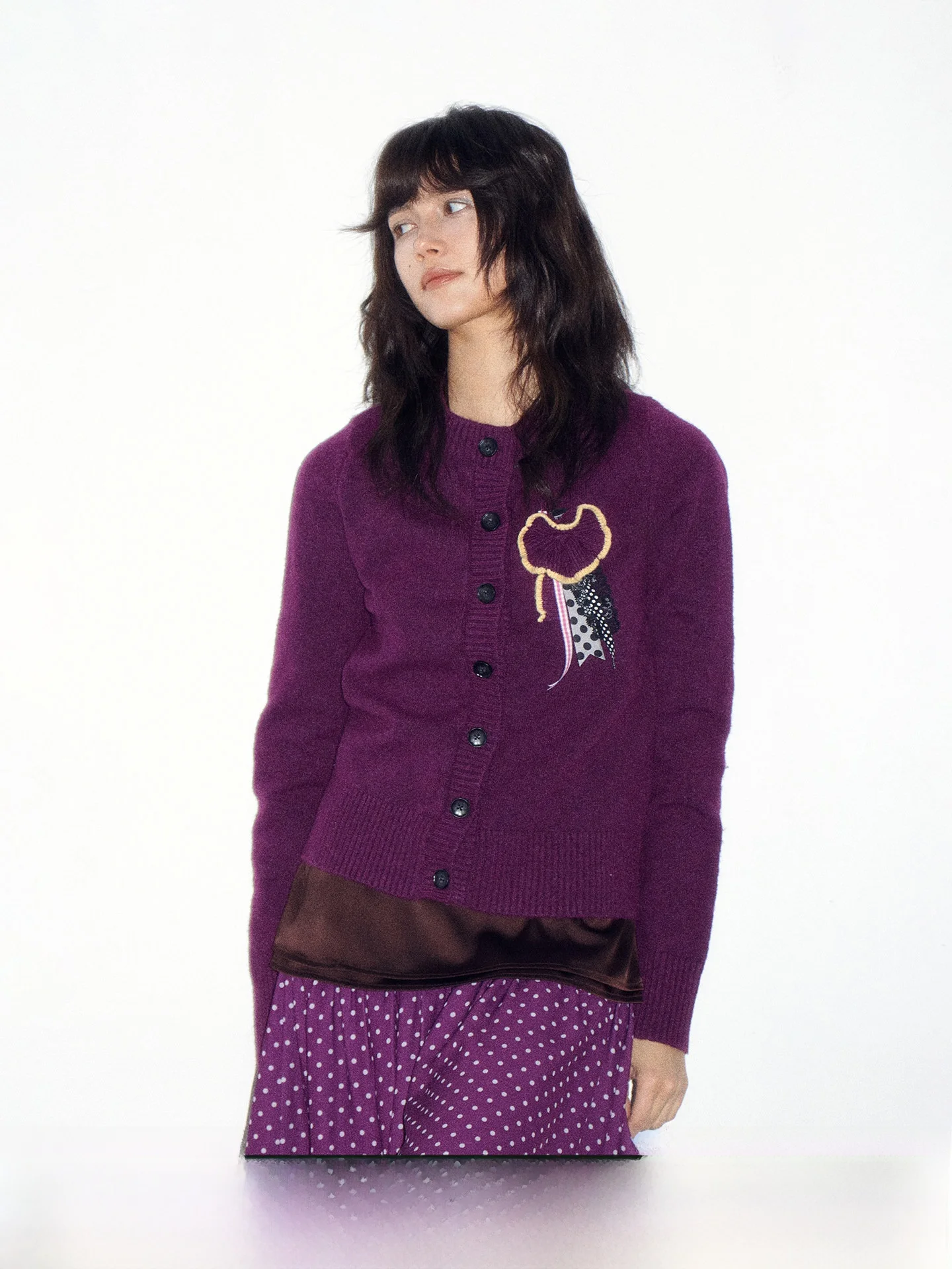 ort Wave round Ne Woolen Open Cardigan with Detachable Chest Flower Decoration Women's Faion Spring Season Regular Fit
ort Wave round Ne Woolen Open Cardigan with Detachable Chest Flower Decoration Women's Faion Spring Season Regular Fit