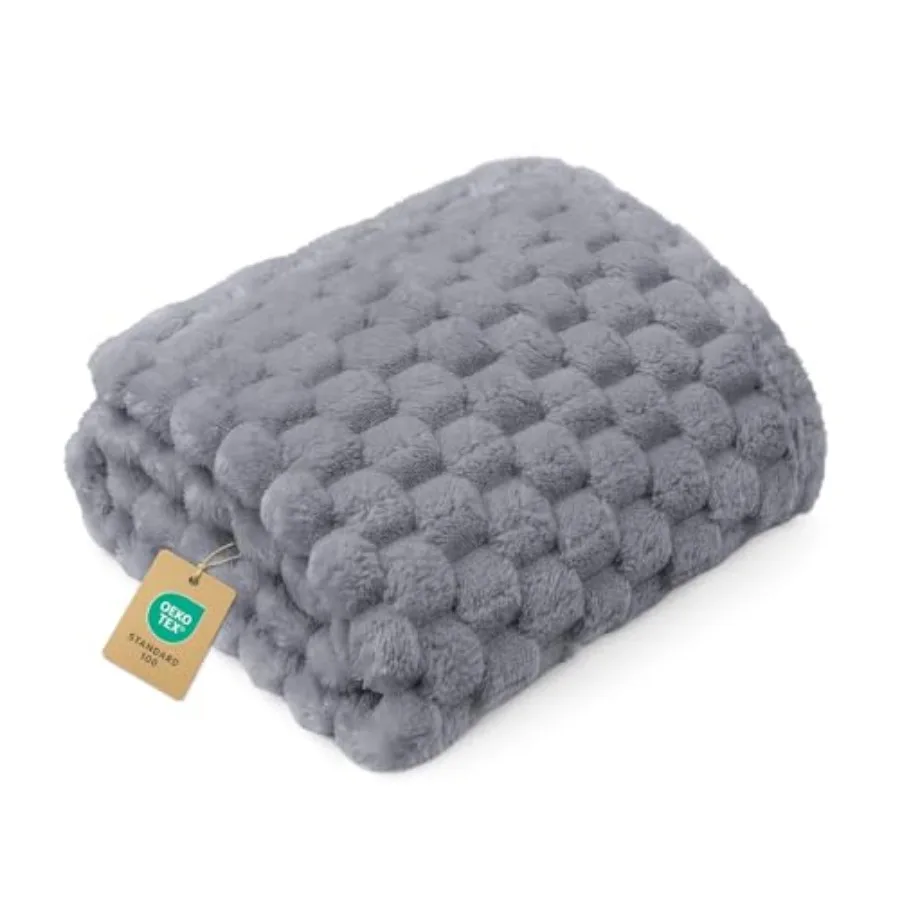 Soft 300GSM Fleece Pet Blanket for Small Medium Large Dogs Washable 3D Textured Flannel Cat Puppy Decorative Furniture Protecto
Soft 300GSM Fleece Pet Blanket for Small Medium Large Dogs Washable 3D Textured Flannel Cat Puppy Decorative Furniture Protecto