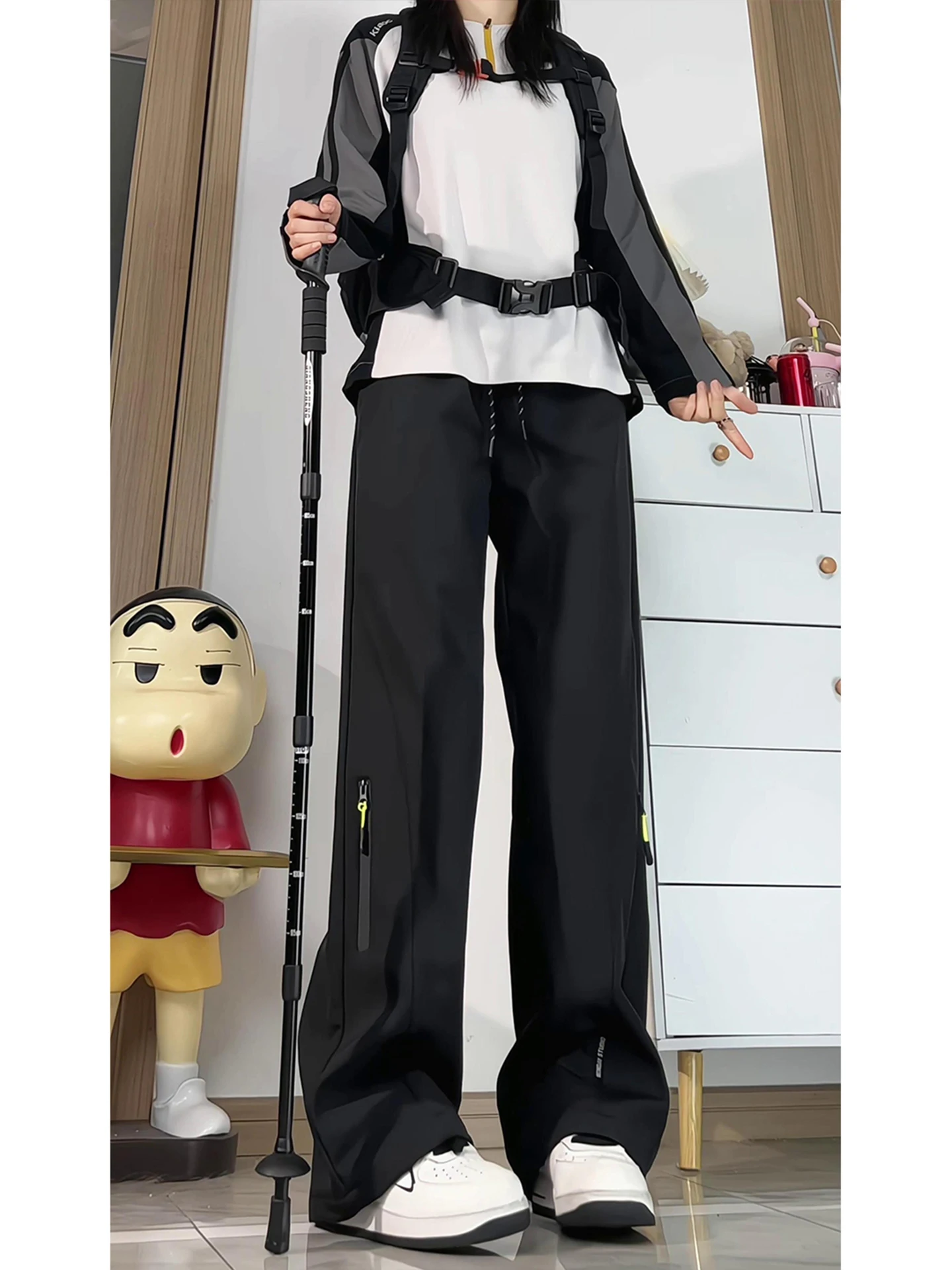 Мужские походные брюки с утепленной флисовой подкладкой, прямого кроя, для активного отдыха, с боковыми карманами на молнии
Мужские походные брюки с утепленной флисовой подкладкой, прямого кроя, для активного отдыха, с боковыми карманами на молнии