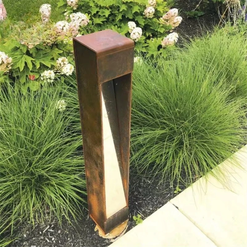 Garden Lighting Landscape Architecture Company Small metal rectangular lamp made of steel 
Garden Lighting Landscape Architecture Company Small metal rectangular lamp made of steel