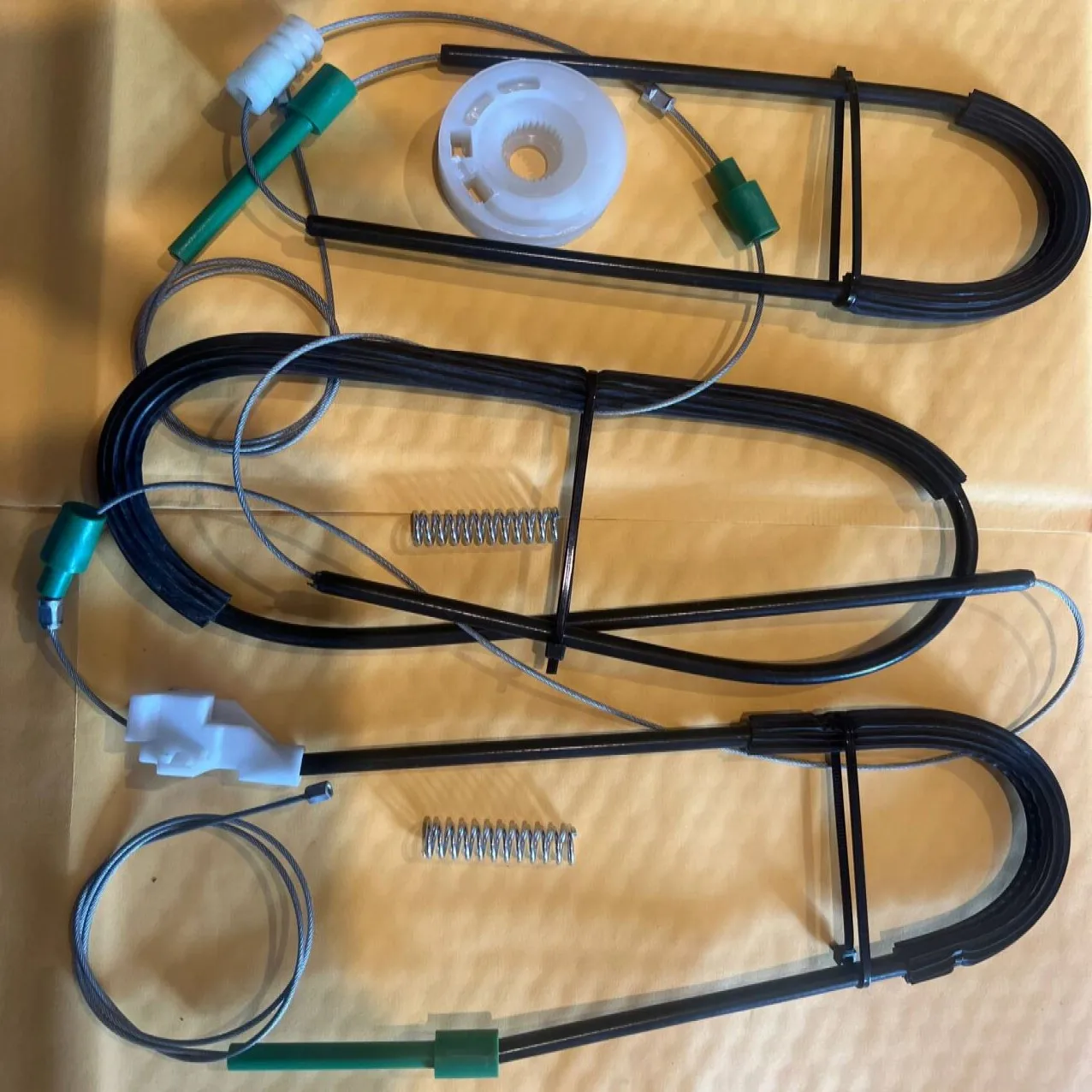 Ремкомплект стеклоподъемника передней правой двери для VW Golf MK3 1H1 1H5 1991-1998 5-дверный Vento Jetta 1H2 1992-1999 1H 0837462 A
Ремкомплект стеклоподъемника передней правой двери для VW Golf MK3 1H1 1H5 1991-1998 5-дверный Vento Jetta 1H2 1992-1999 1H 0837462 A