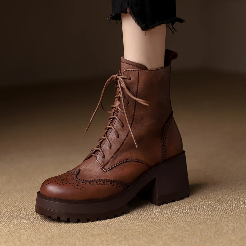 2024 Winter Women Shoes Genuine Leather Round Toe Chunky Heel Women Boots Platform Boots Women Heels Retro Ankle Boots Brown
2024 Winter Women Shoes Genuine Leather Round Toe Chunky Heel Women Boots Platform Boots Women Heels Retro Ankle Boots Brown