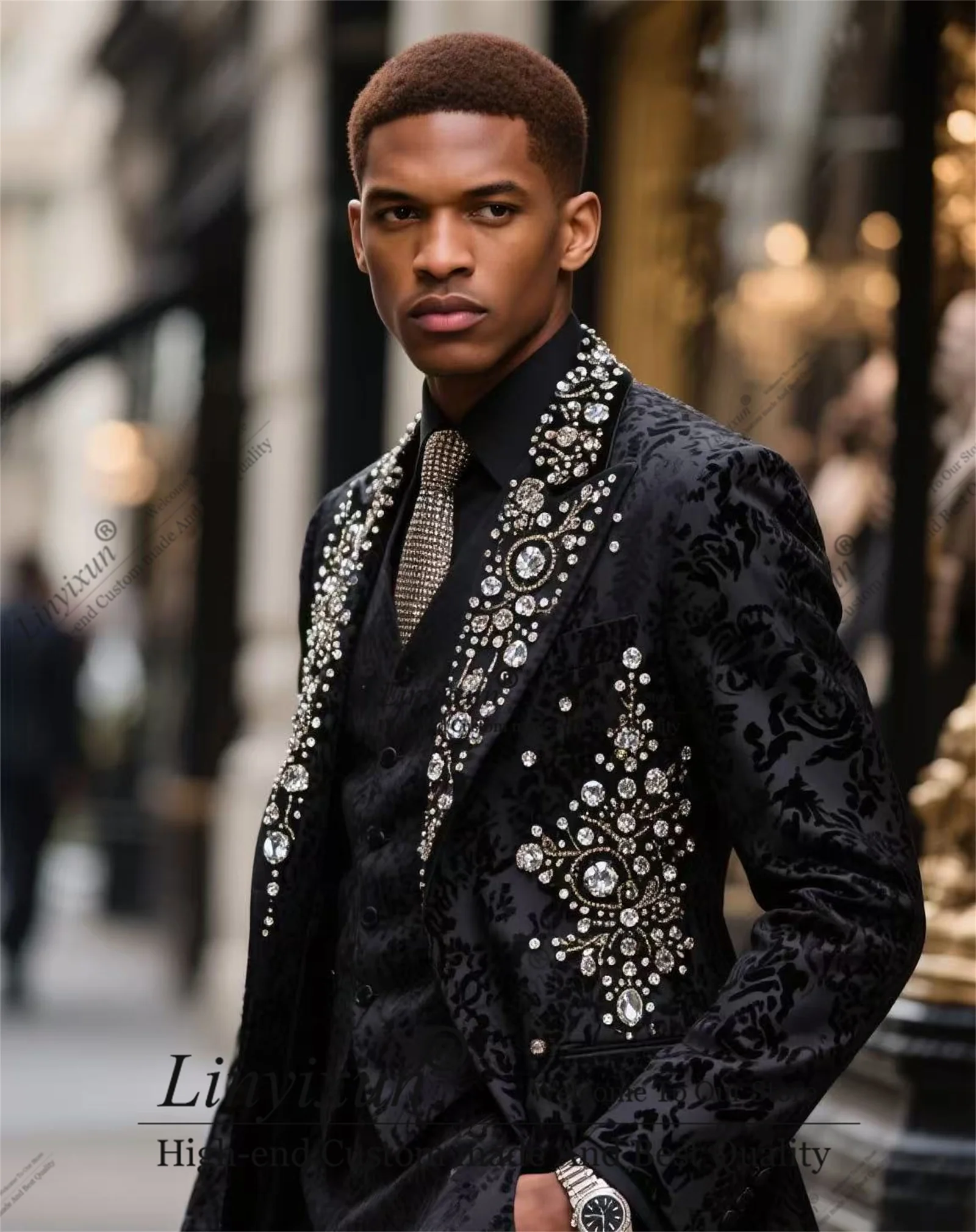 Unique Shiny Diamond Design Tuxedo Men Suits Customized Wedding Groom Blazer Fashion peaked Lapel 3 Piece Set rajes para hombre
Unique Shiny Diamond Design Tuxedo Men Suits Customized Wedding Groom Blazer Fashion peaked Lapel 3 Piece Set rajes para hombre