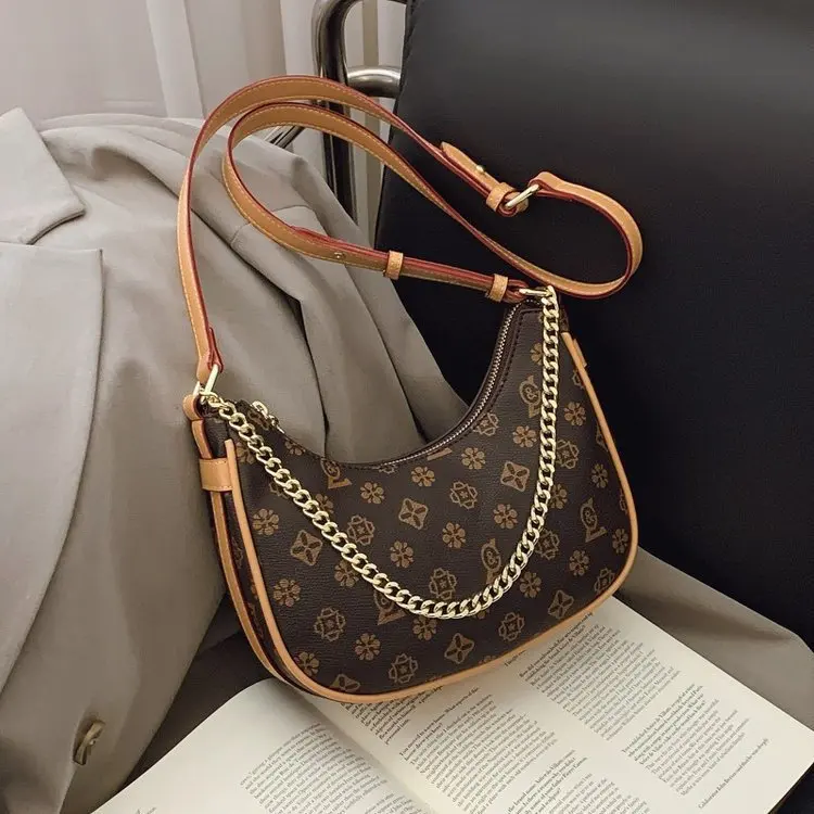 2025 Spacious Underarm Bag, Luxe Crossbody Purse for Women, Textured Shoulder Bag, Niche Day-to-Night Tote, Minimalist Sling Bag
2025 Spacious Underarm Bag, Luxe Crossbody Purse for Women, Textured Shoulder Bag, Niche Day-to-Night Tote, Minimalist Sling Bag