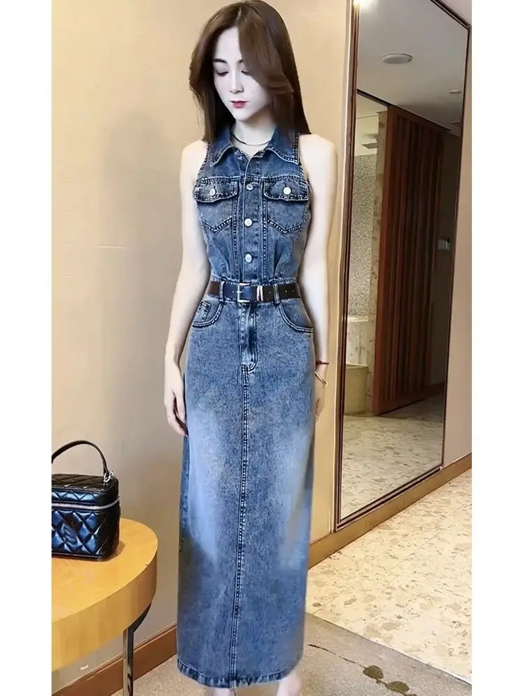 Vintage Hong Kong Style Turn-down Collar Sleeveless Elegant Slimming Versatile Distressed Long Denim Dress for Women2025Spring N
Vintage Hong Kong Style Turn-down Collar Sleeveless Elegant Slimming Versatile Distressed Long Denim Dress for Women2025Spring N